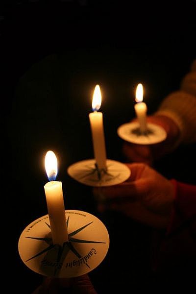christmas candlelight service